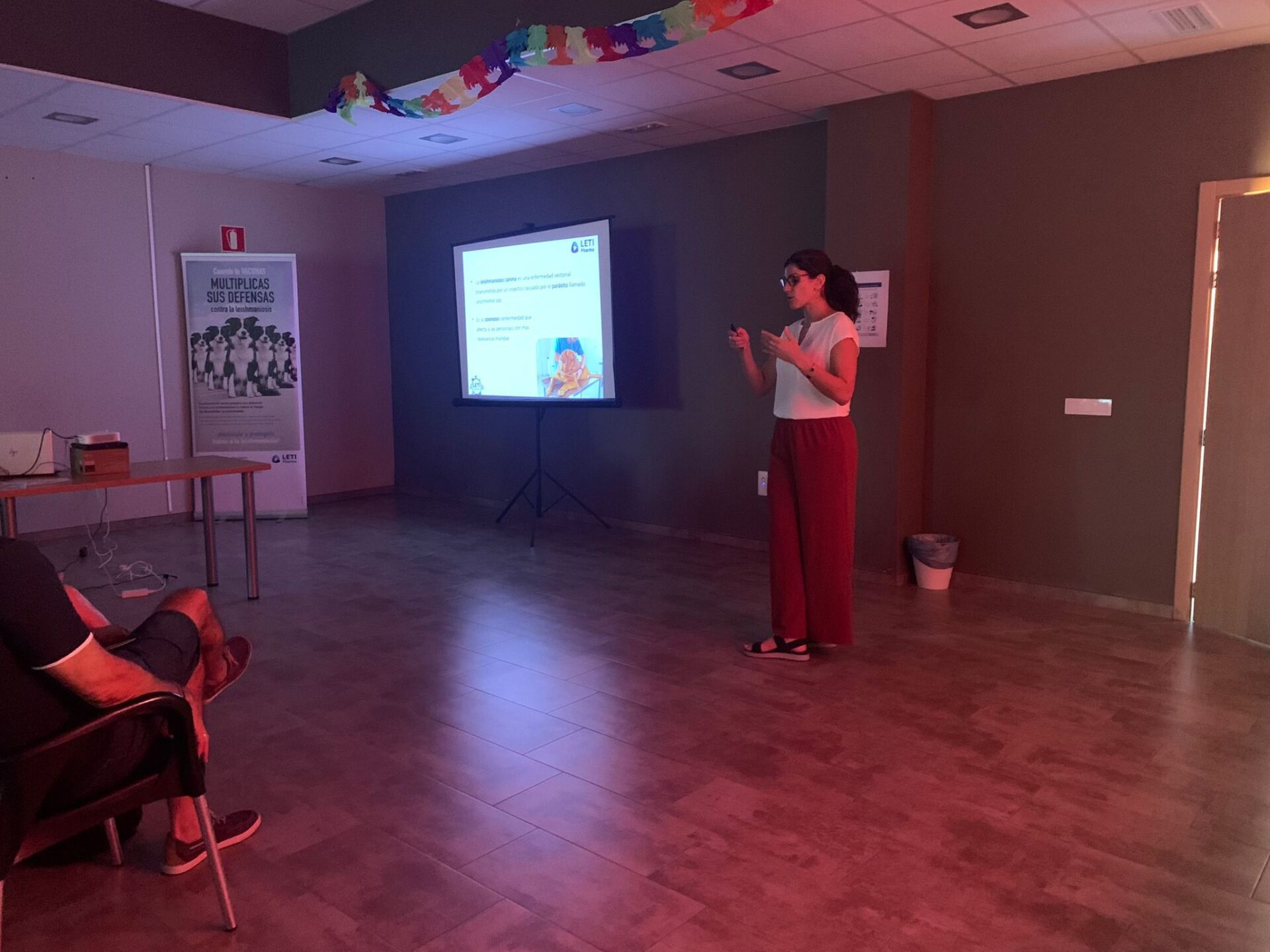 Charla Informativa sobre Prevención de la Leishmaniosis en Palomares del Río