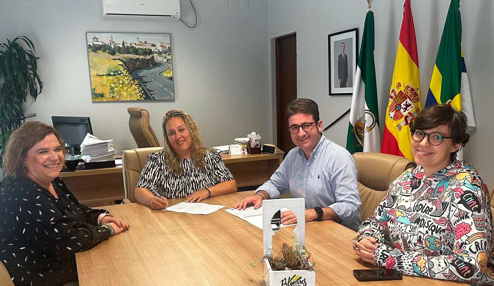 “Palomares del Río avanza en la estabilización de su plantilla con nuevos contratos fijos