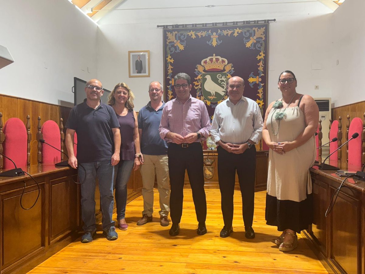 HOY SE HA PRESENTADO EL VERANO CULTURAL 2025 EN PALOMARES DEL RÍO